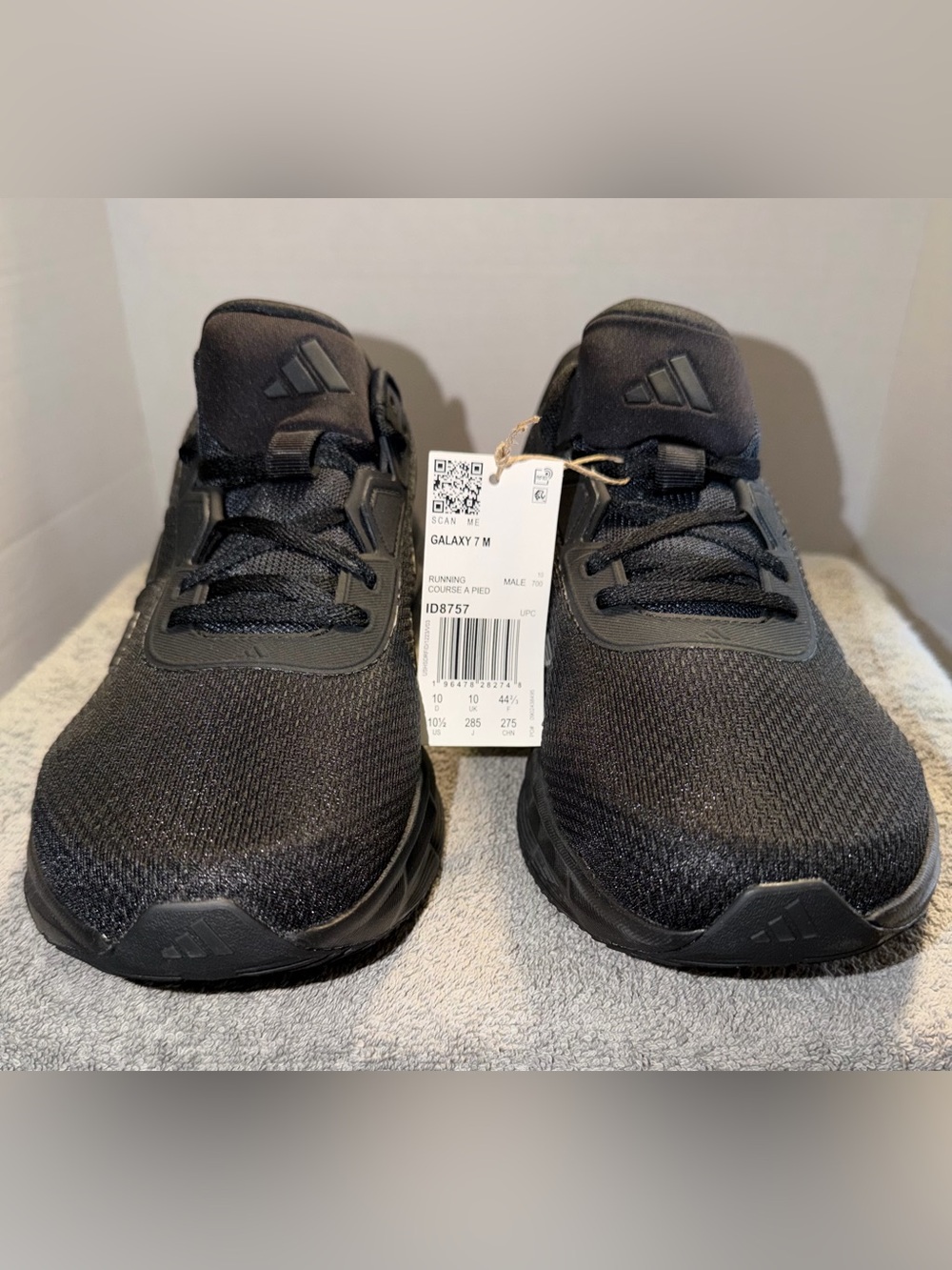 Textile Size 10.5 NWT Adidas Galaxy 7 M Sneakers